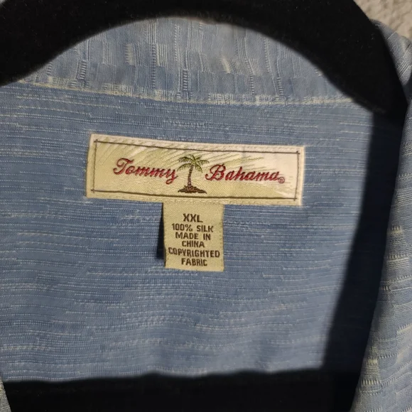 Tommy Bahama Blue Casual Lightweight Shirt - Picture 3 of 9